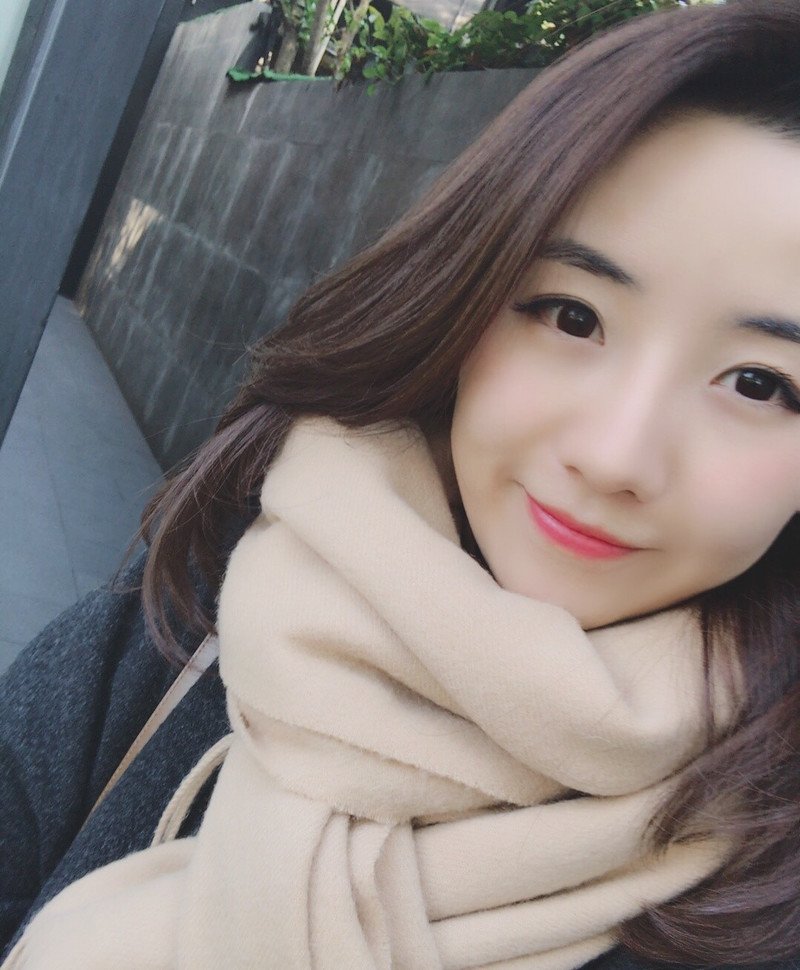 W46_女套图375照片+9视频（邻家女孩好气质漂亮可爱靓丽时尚旅游达人有钱白富美公主—美女真实生活照片人多张）-16